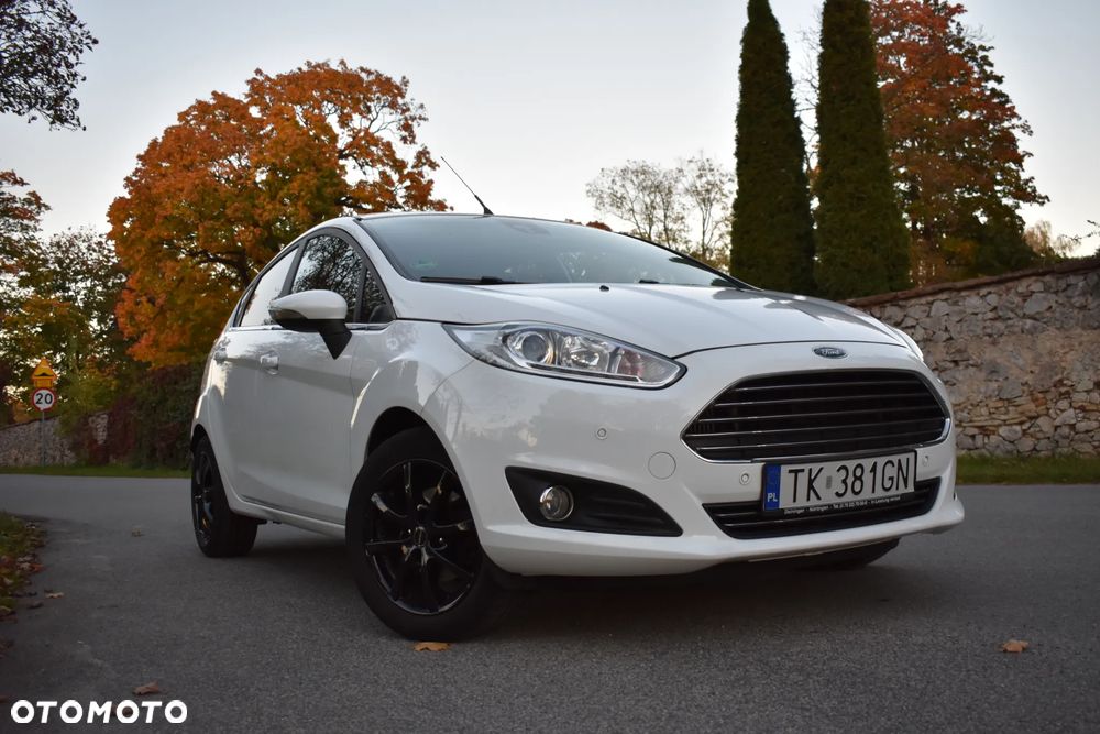 Ford Fiesta 1.0 EcoBoost STart-Stop Titanium - 16