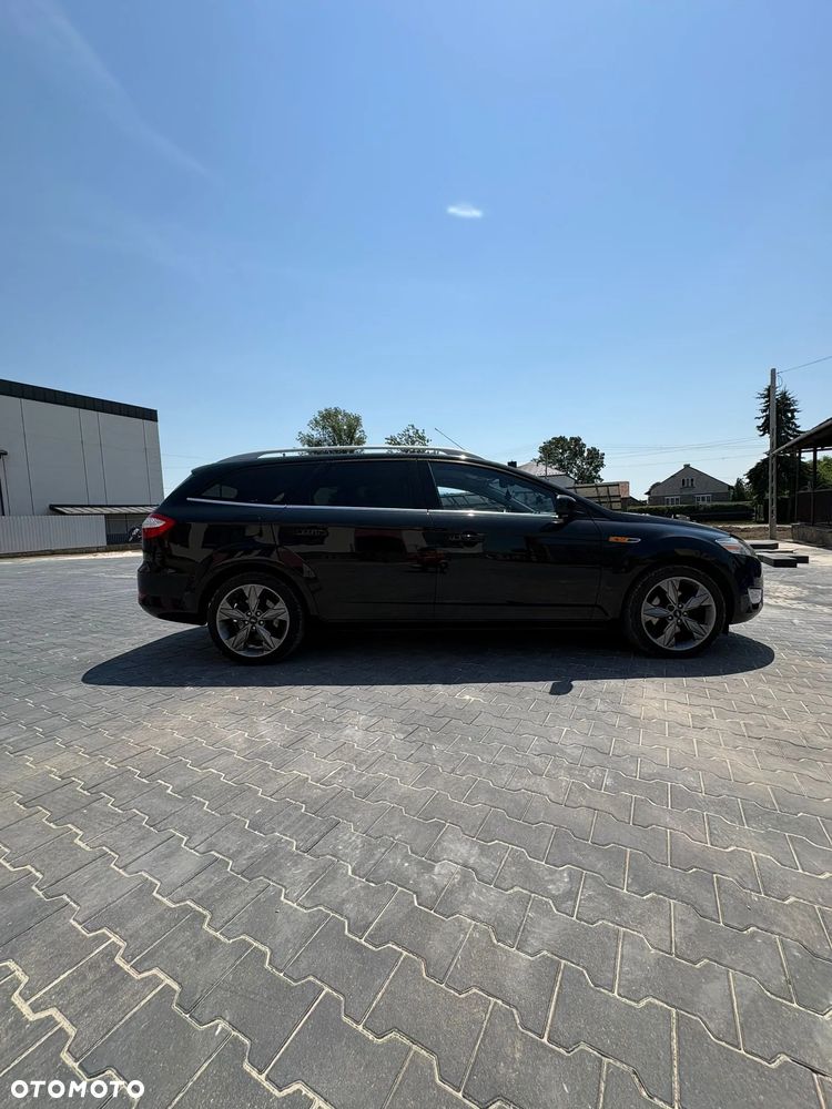 Ford Mondeo 2.0 TDCi Ambiente - 9