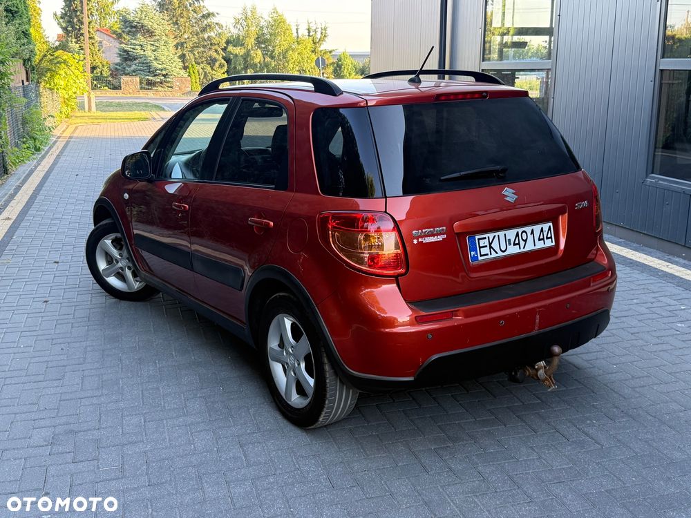 Suzuki SX4 1.6 VVT 4x2 Comfort - 10