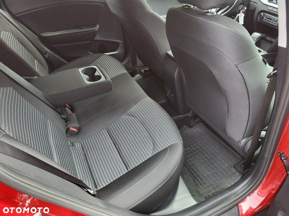 Kia XCeed - 15