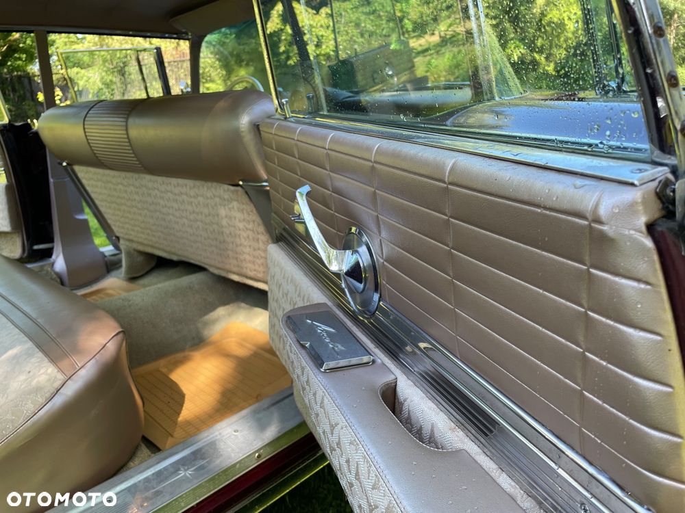 Lincoln Continental - 23