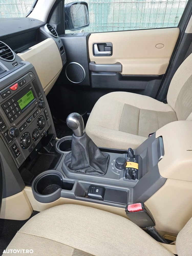 Land Rover Discovery TD 6 SE - 27