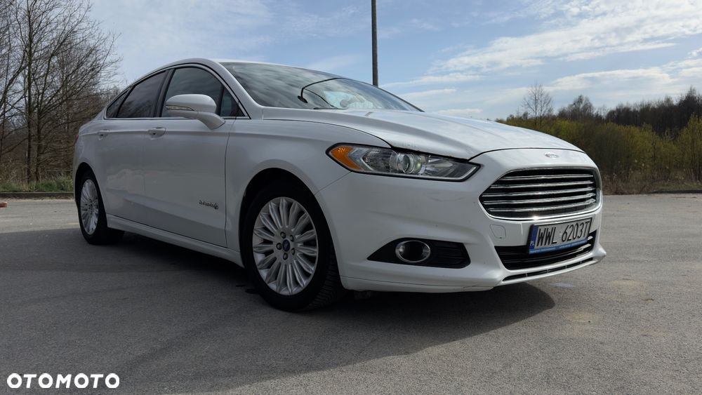 Ford Fusion - 5