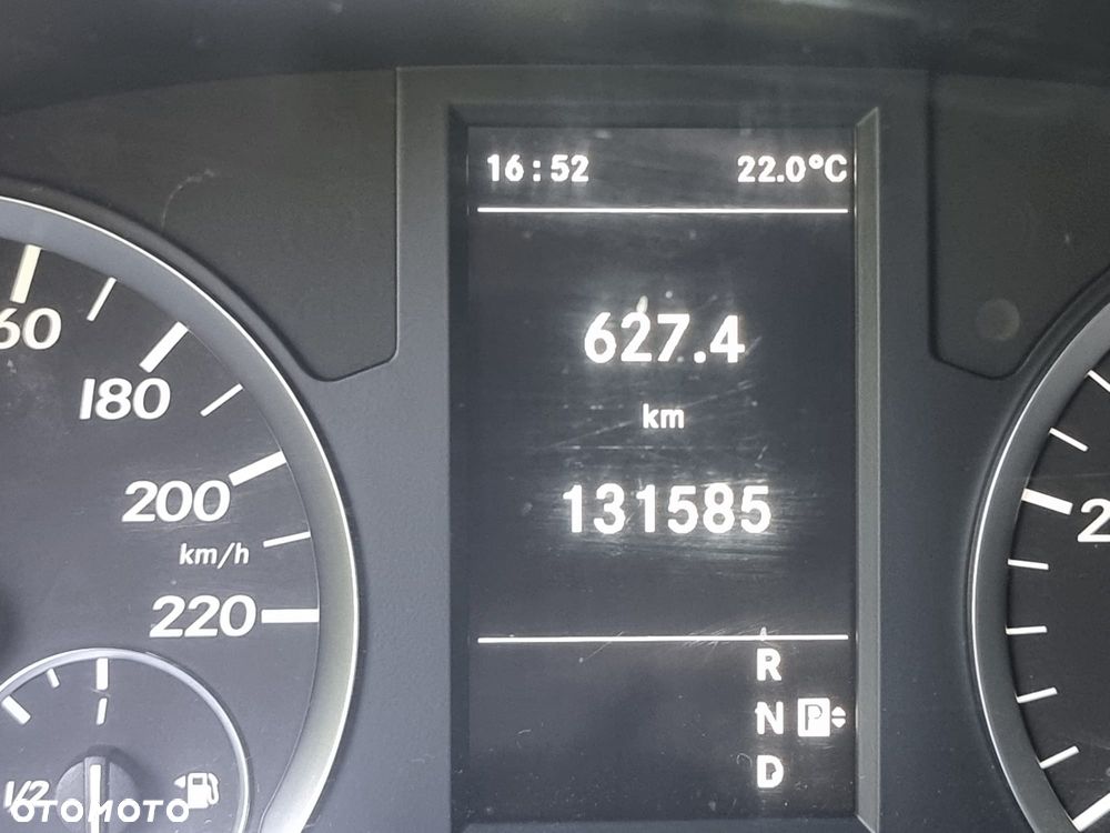 Mercedes-Benz VITO - 13