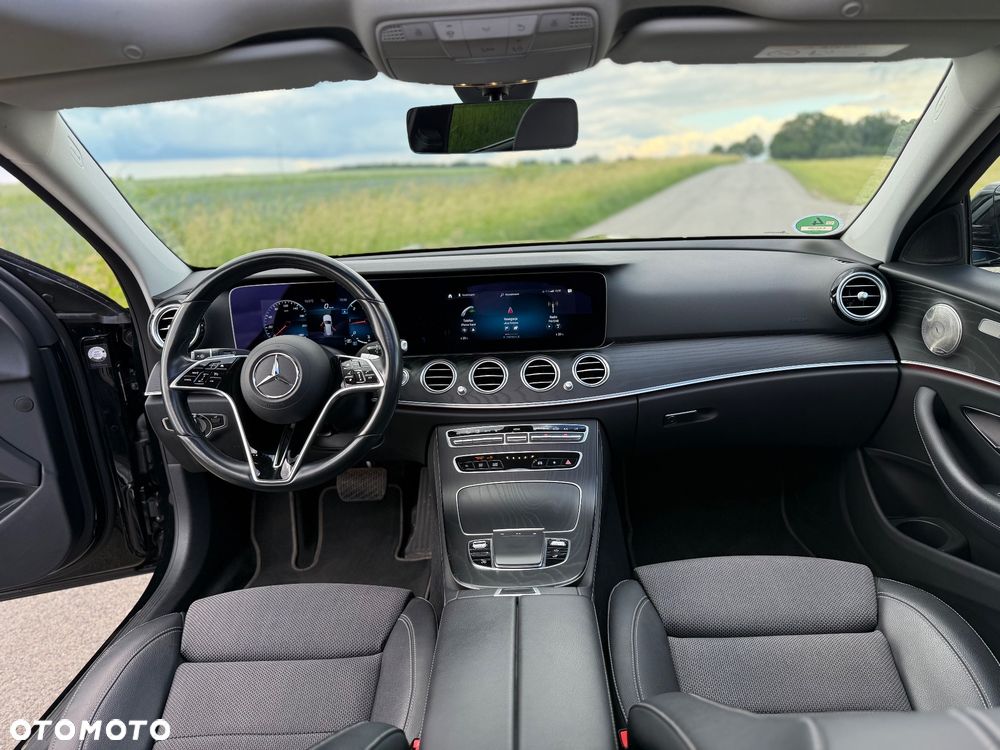 Mercedes-Benz Klasa E 220 d 9G-TRONIC Avantgarde - 12