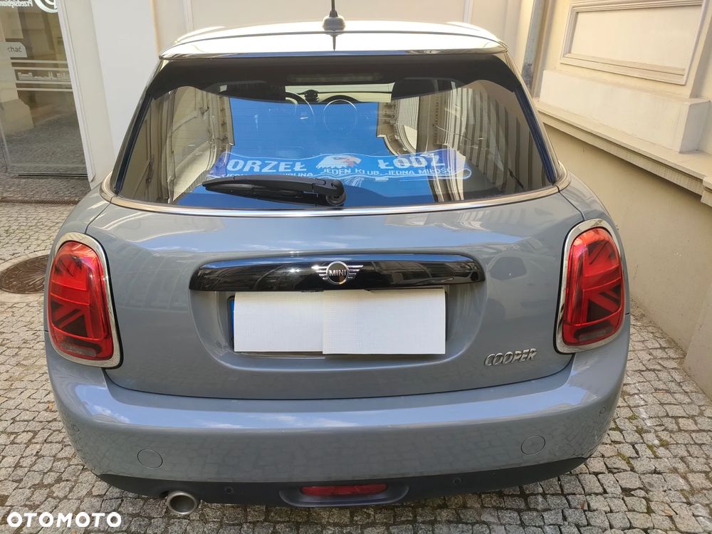 MINI Cooper Standard - 3