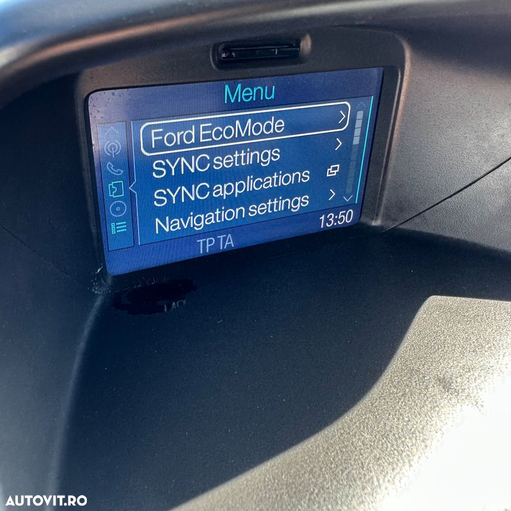 Ford Fiesta 1.0 EcoBoost Powershift Titanium - 25