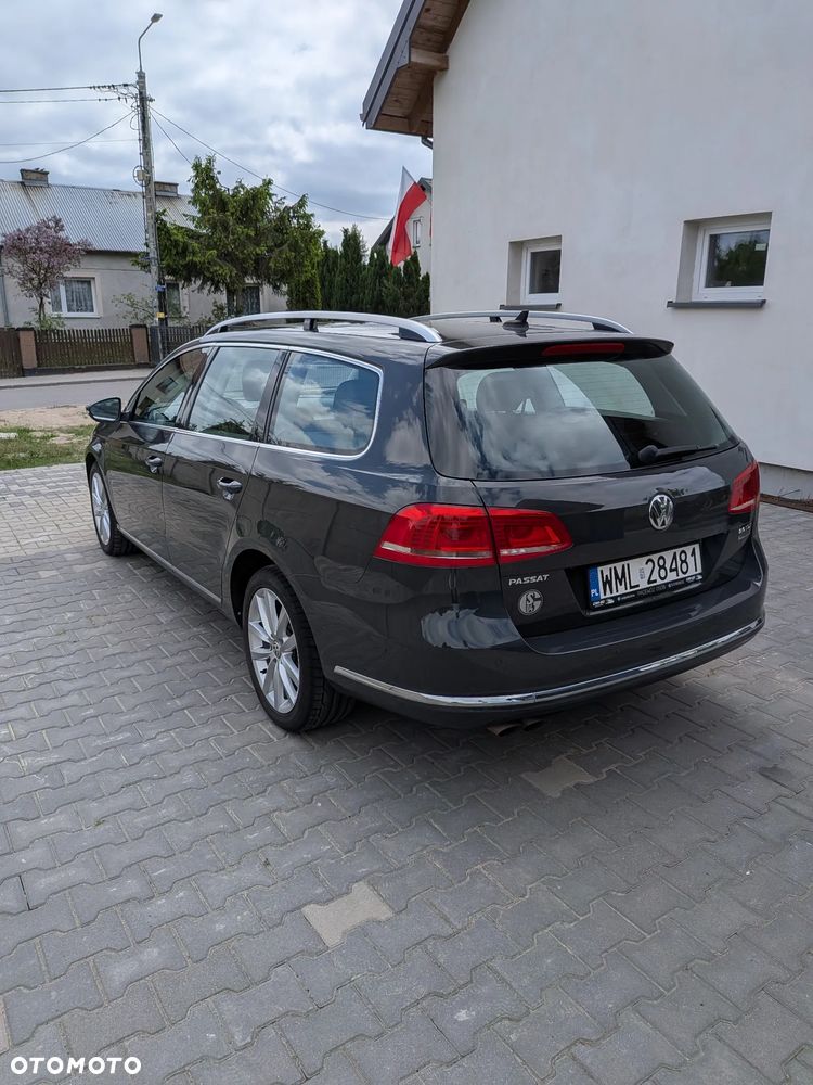 Volkswagen Passat 2.0 TDI Highline - 6