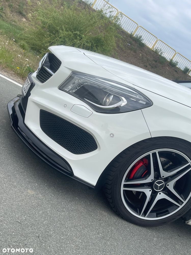 Mercedes-Benz CLA 250 7G-DCT - 24