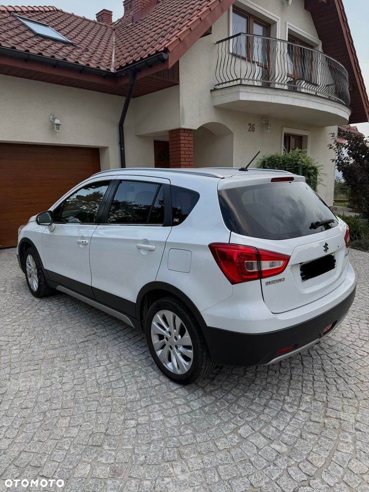 Suzuki SX4 - 4