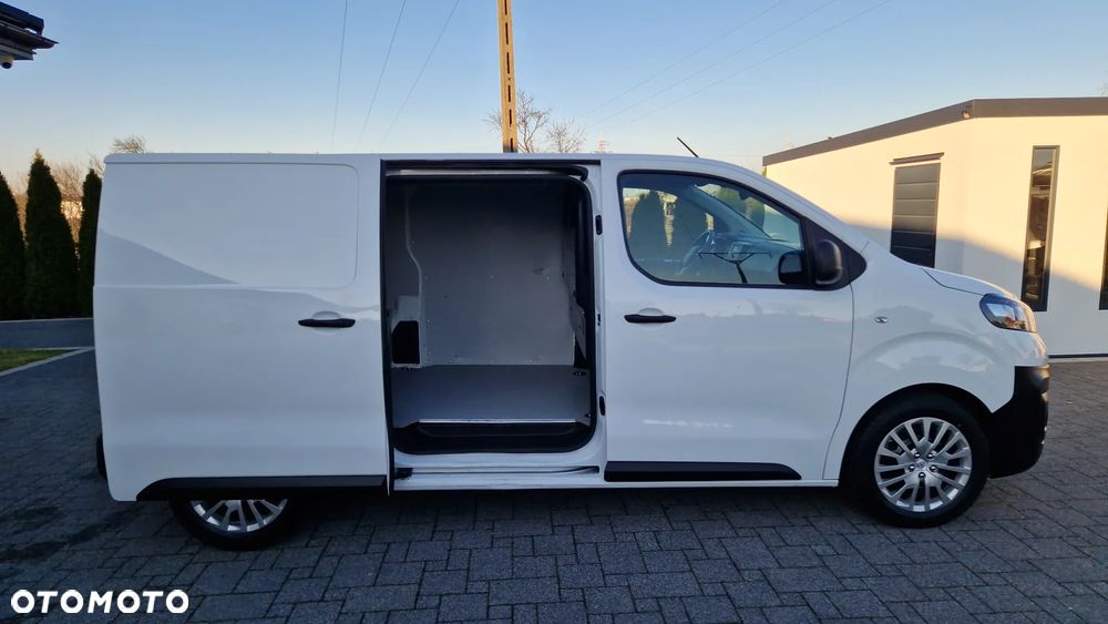 Opel Vivaro - 23