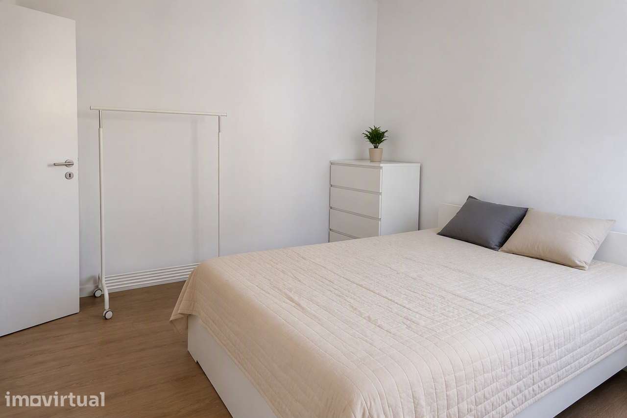 Quarto Mobilado em Massamá | Despesas Incluídas | Desde 500€ - Grande imagem: 2/12