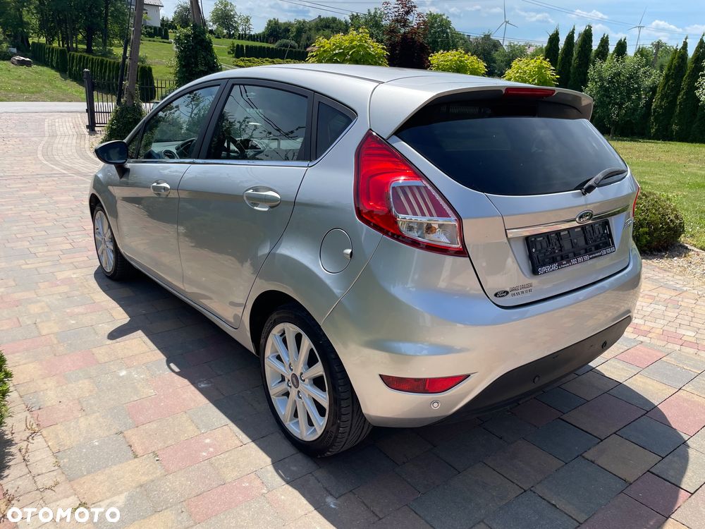 Ford Fiesta 1.5 TDCi Titanium - 6