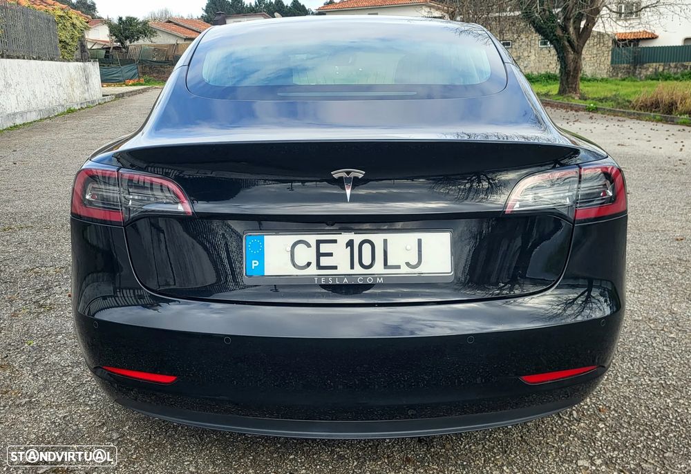 Tesla Model 3 Standard Range Plus RWD - 4