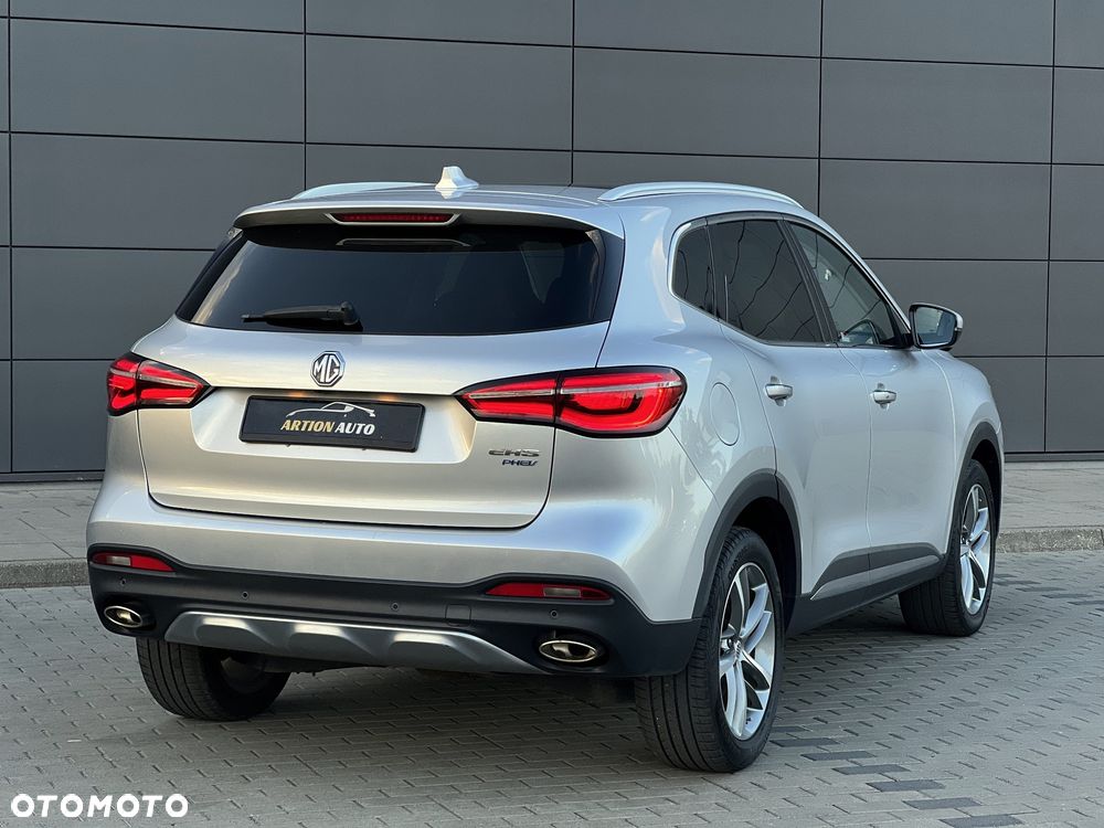 MG EHS Luxury - 7