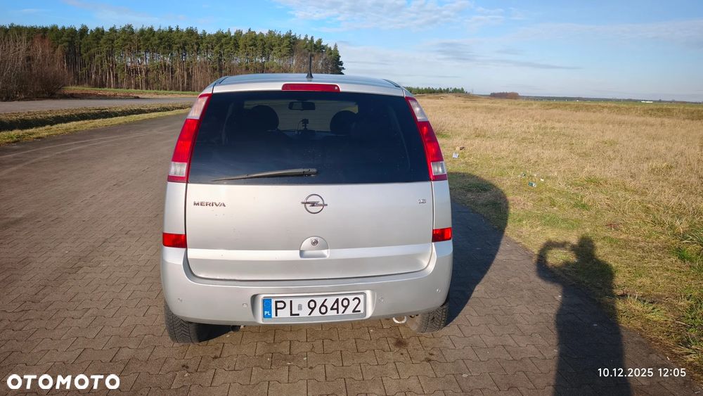 Opel Meriva 1.6 16V (Essentia) - 6