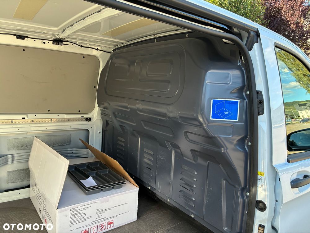 Mercedes-Benz vito - 18
