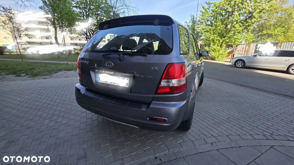 Kia Sorento - 10