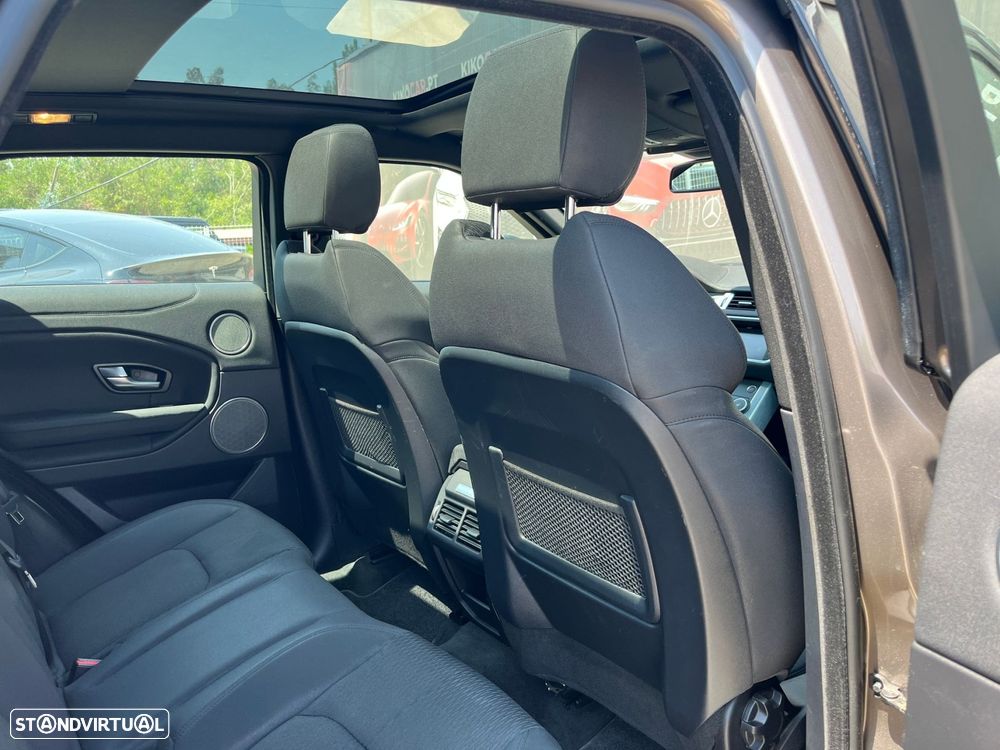 Land Rover Range Rover Evoque 2.0 TD4 SE Auto - 45