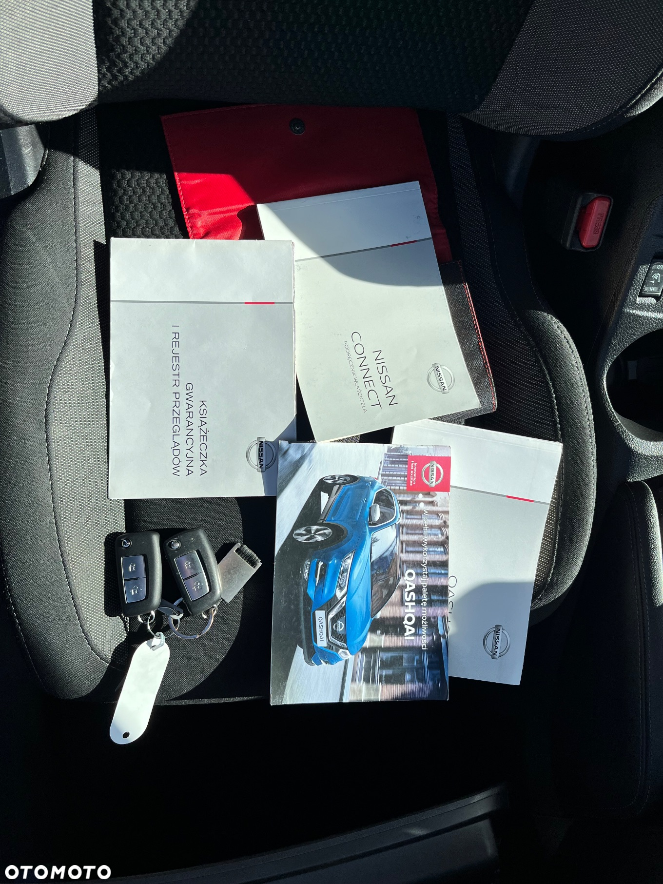 Nissan Qashqai 1.3 DIG-T N-Connecta DCT - 16