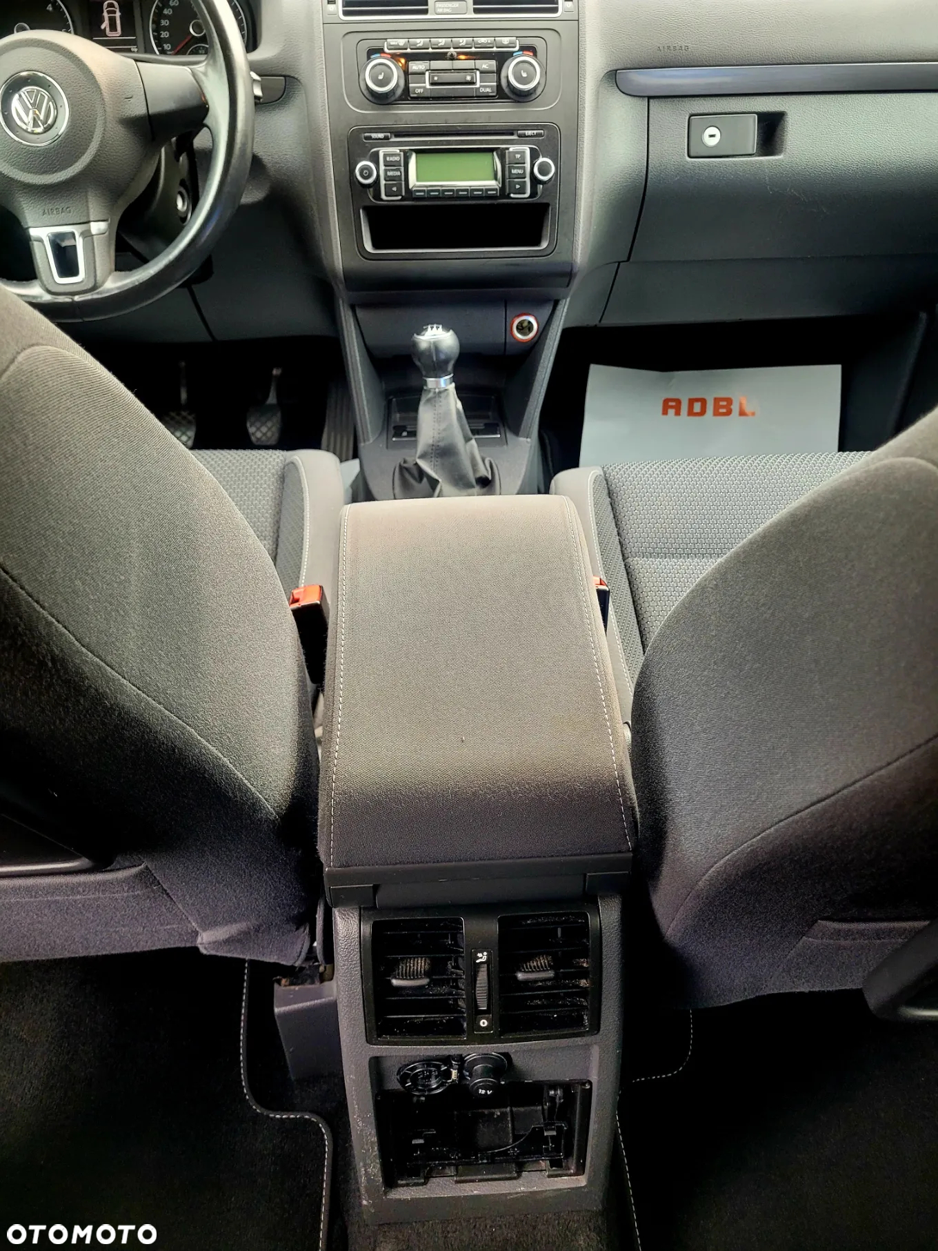 Volkswagen Touran 1.6 TDI DPF Comfortline - 18