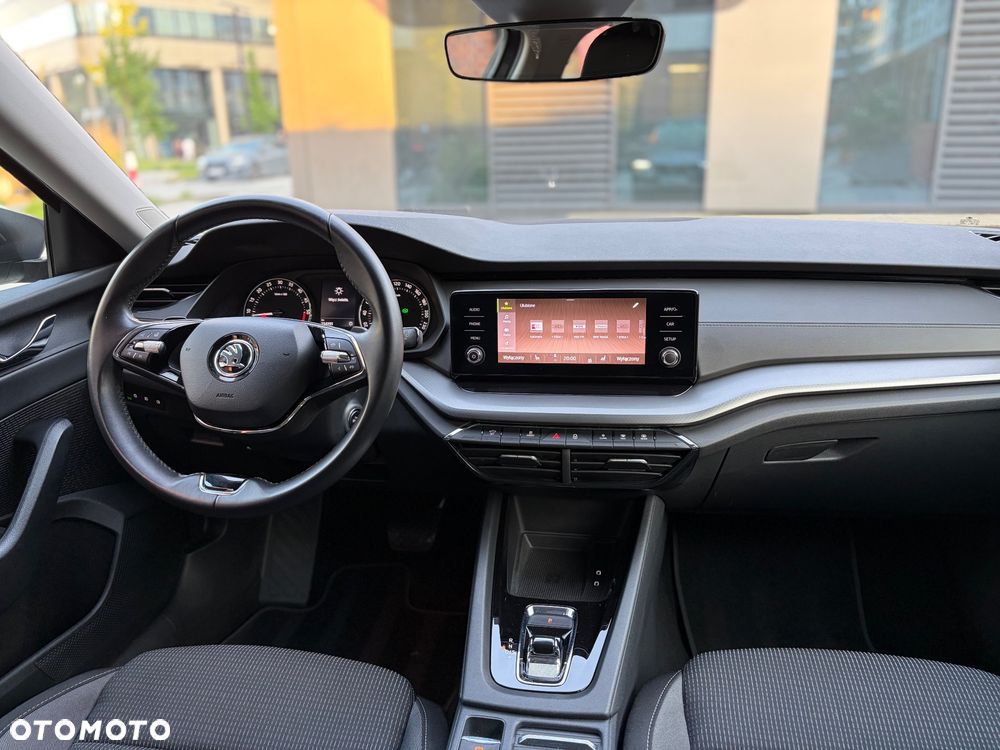 Skoda Octavia 2.0 TDI Ambition DSG - 29