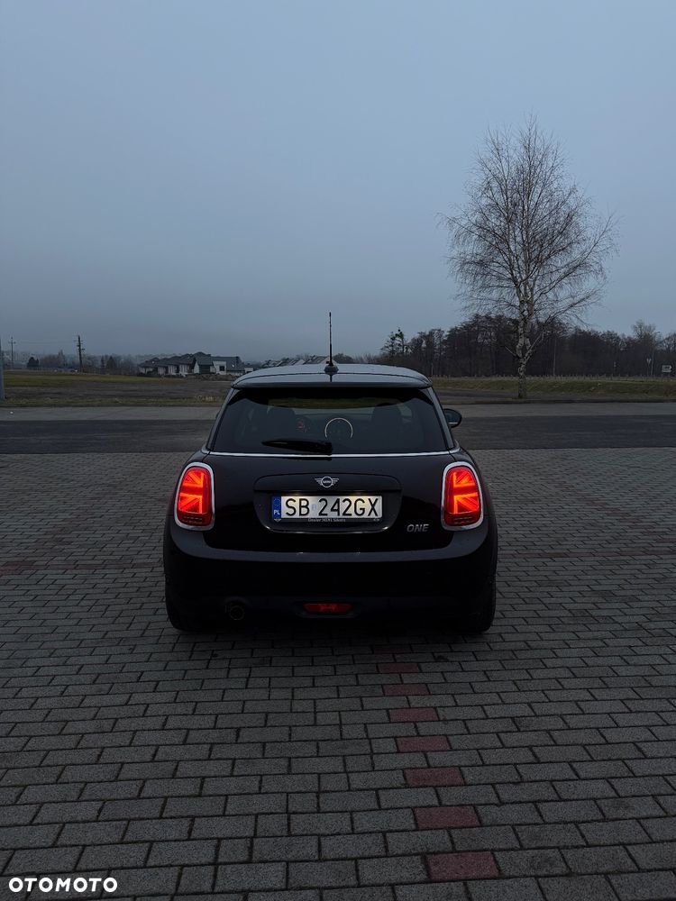 MINI ONE Standard - 7