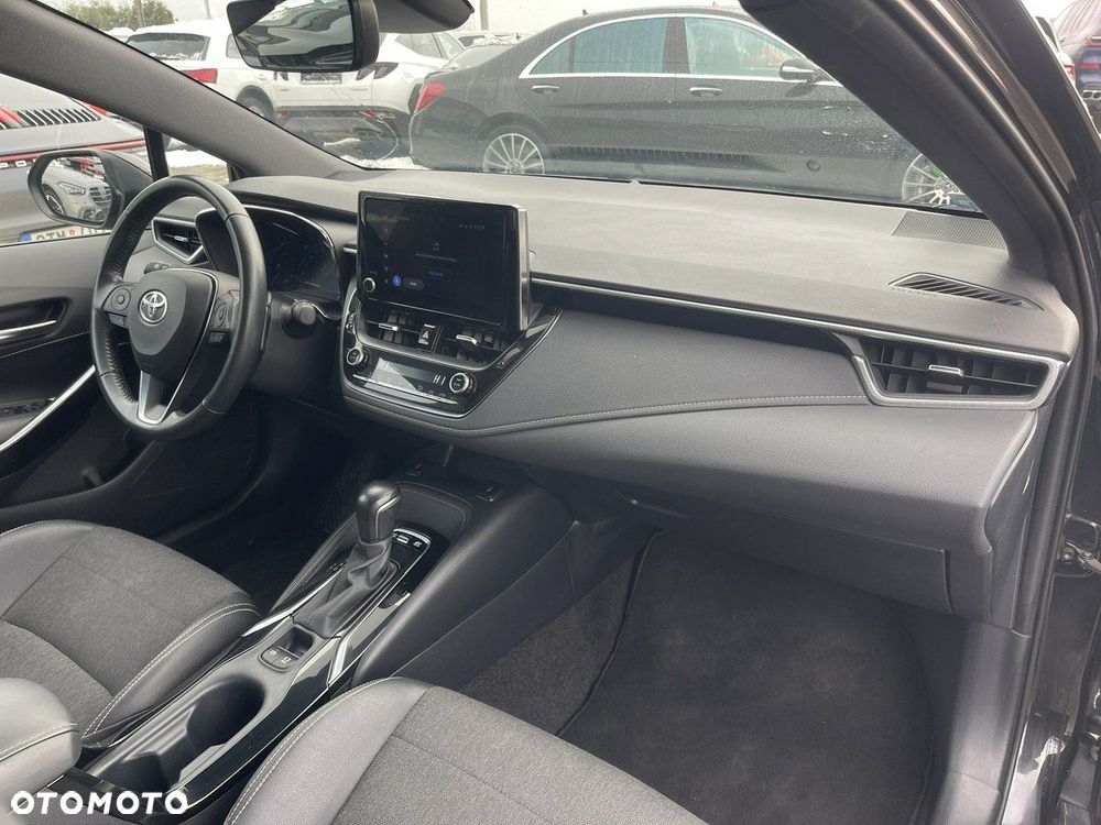 Toyota Corolla 2.0 Hybrid Comfort - 11