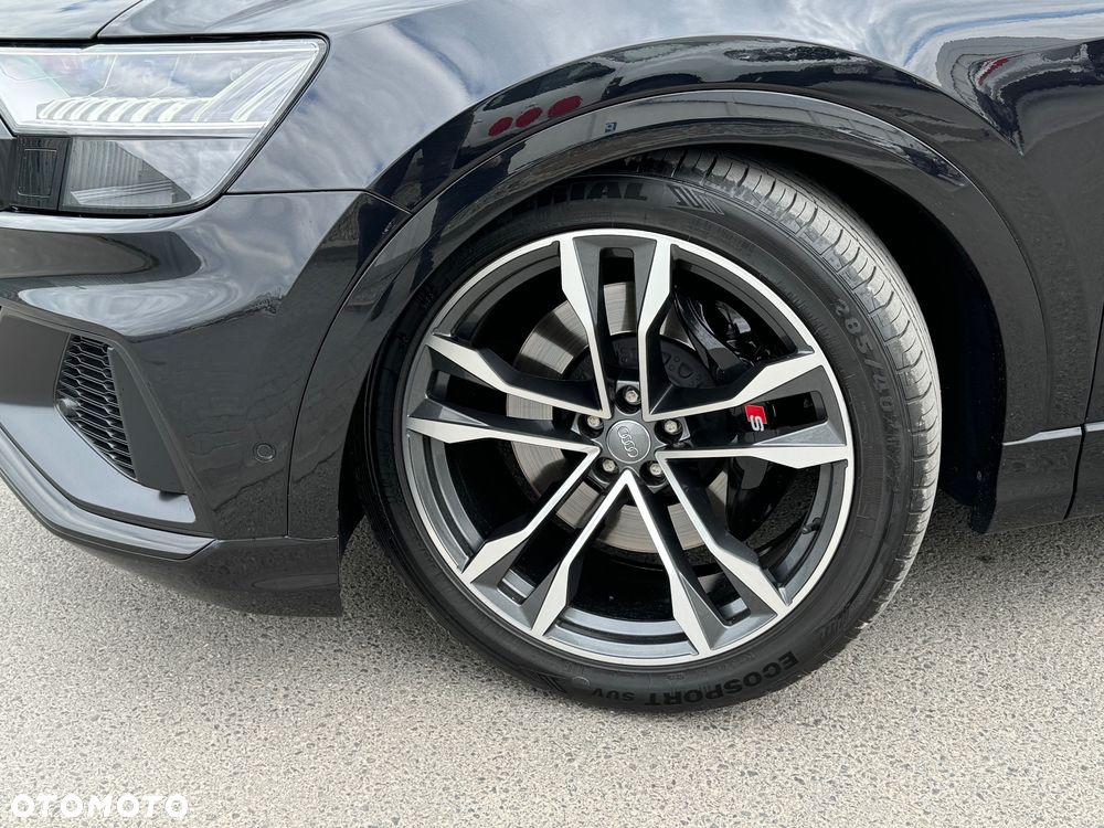 Audi SQ8 - 14