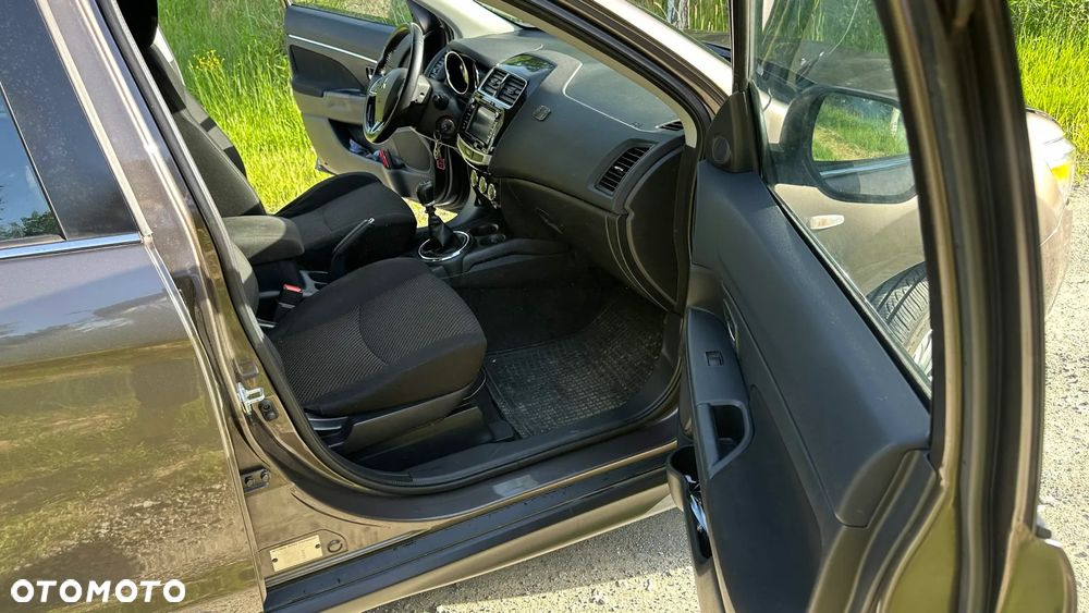 Mitsubishi ASX 1.6 DID Intense Plus 4WD - 14