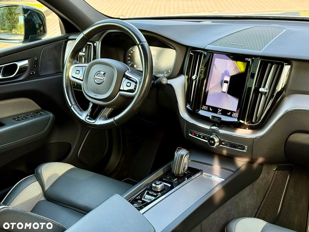Volvo XC 60 B4 D AWD Geartronic RDesign - 30