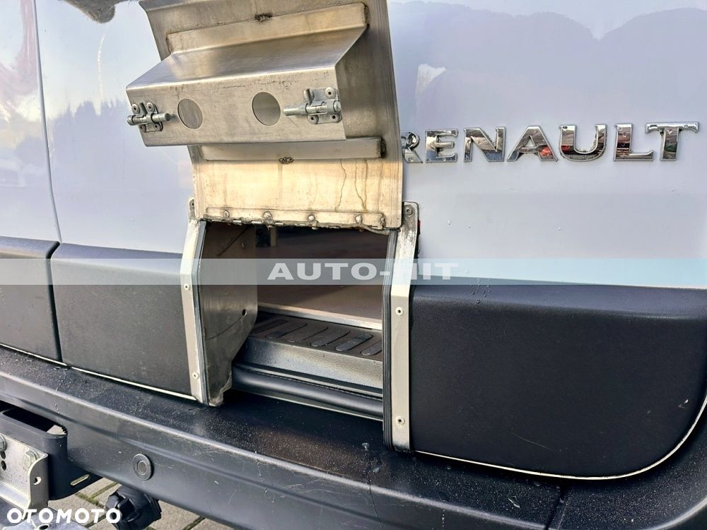 Renault Master - 25