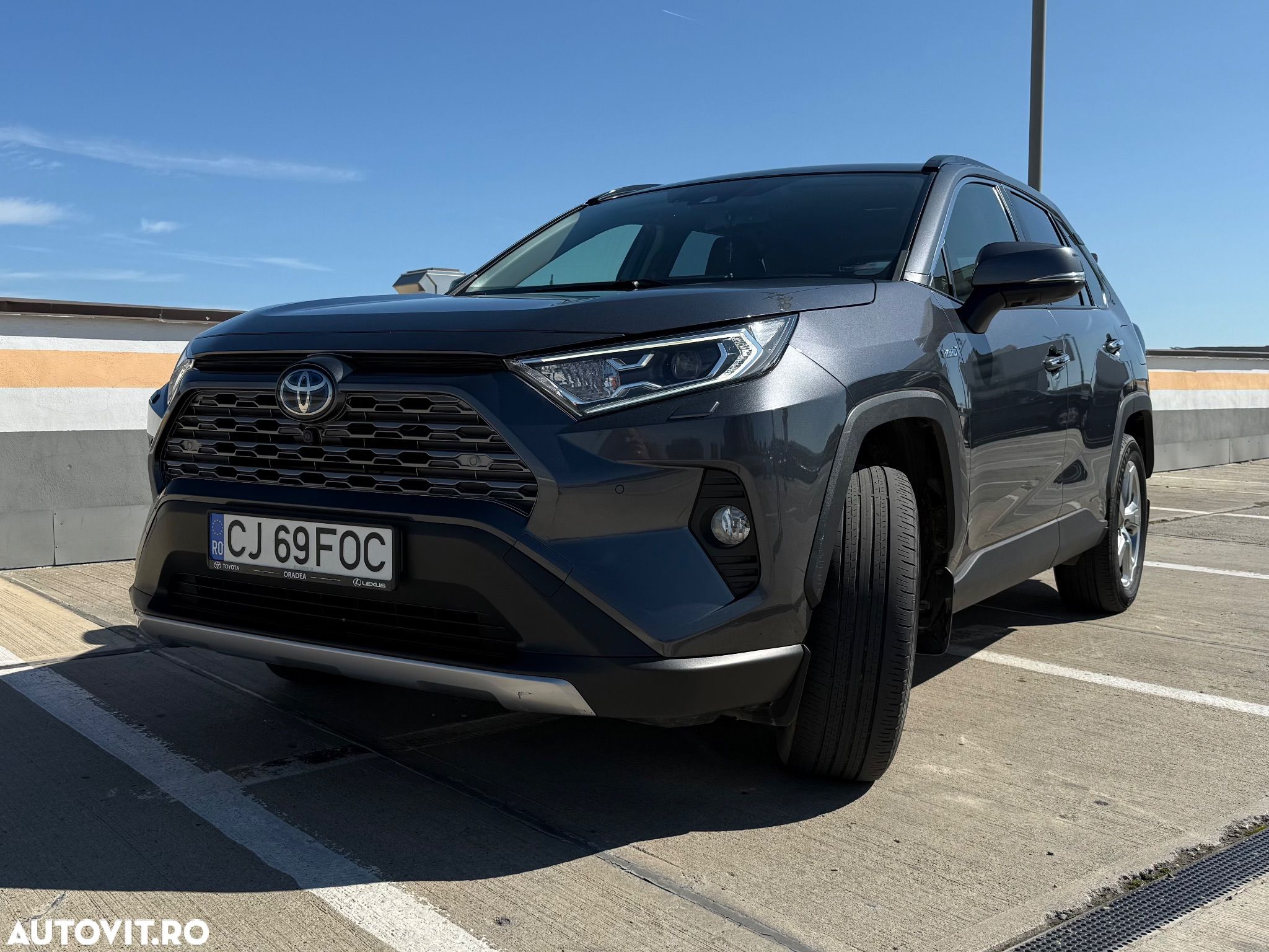 Toyota RAV4 2.5 Hybrid VVT-iE 4x4 Luxury - 1