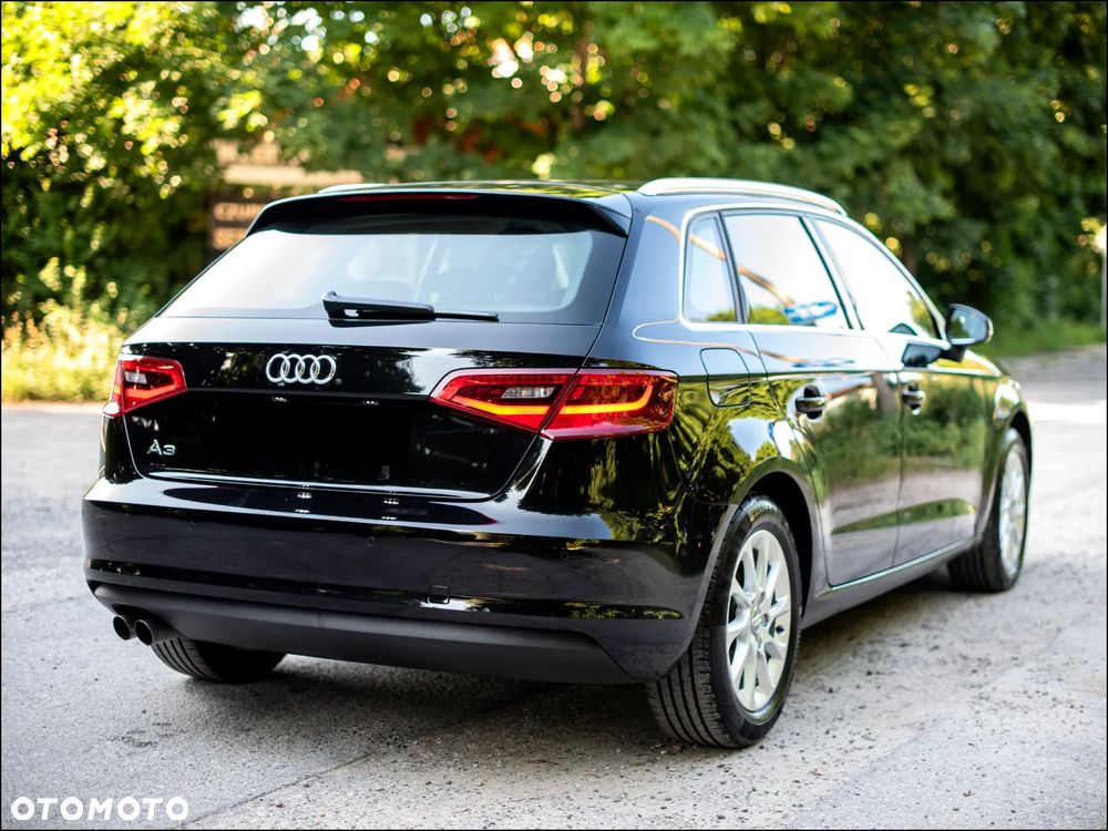 Audi A3 Sportback - 13