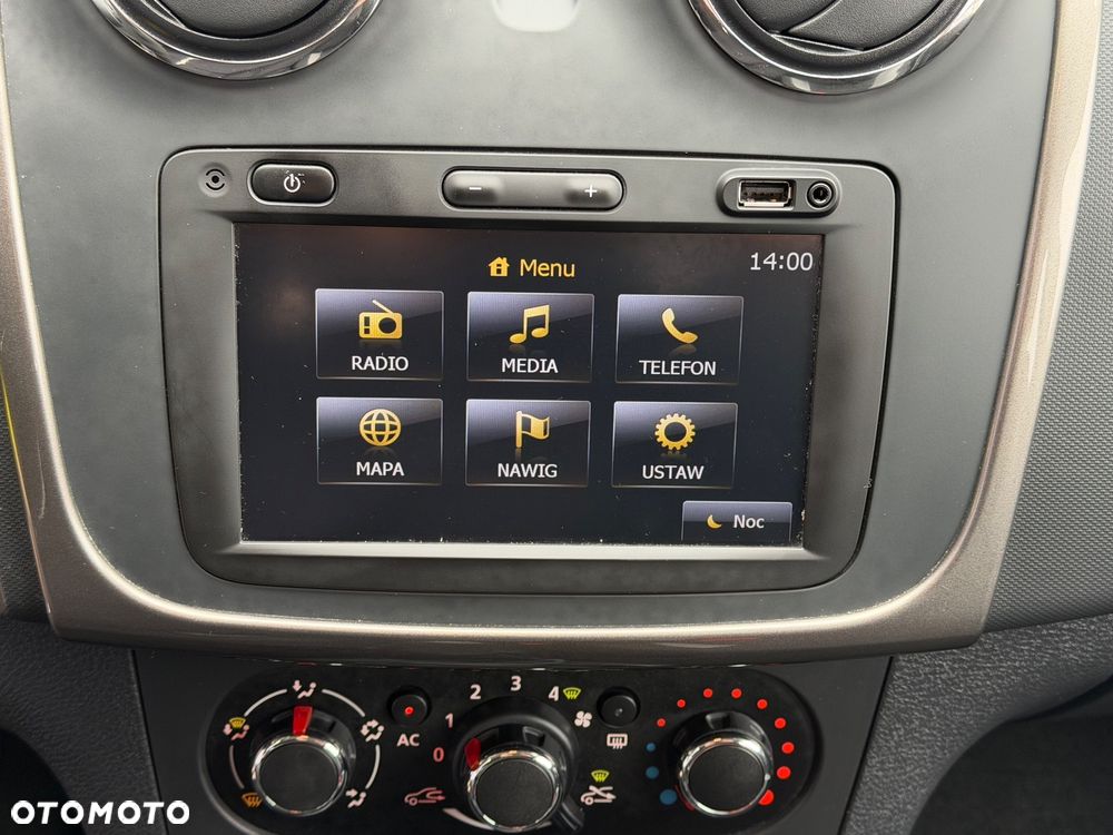 Dacia Sandero - 10