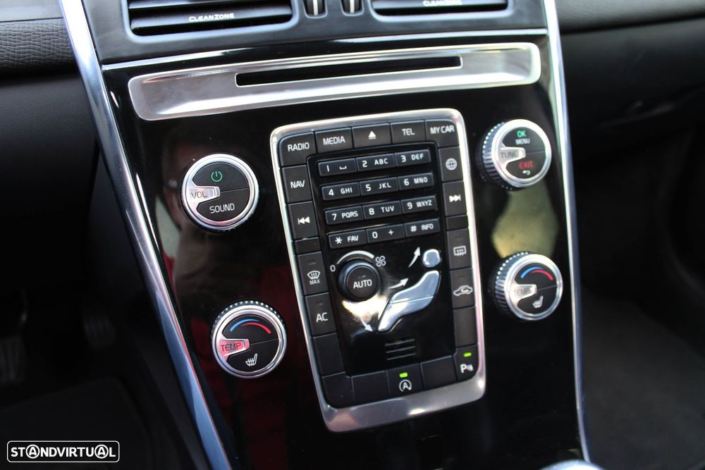 Volvo XC 60 2.0 D3 Dynamic Edition - 19