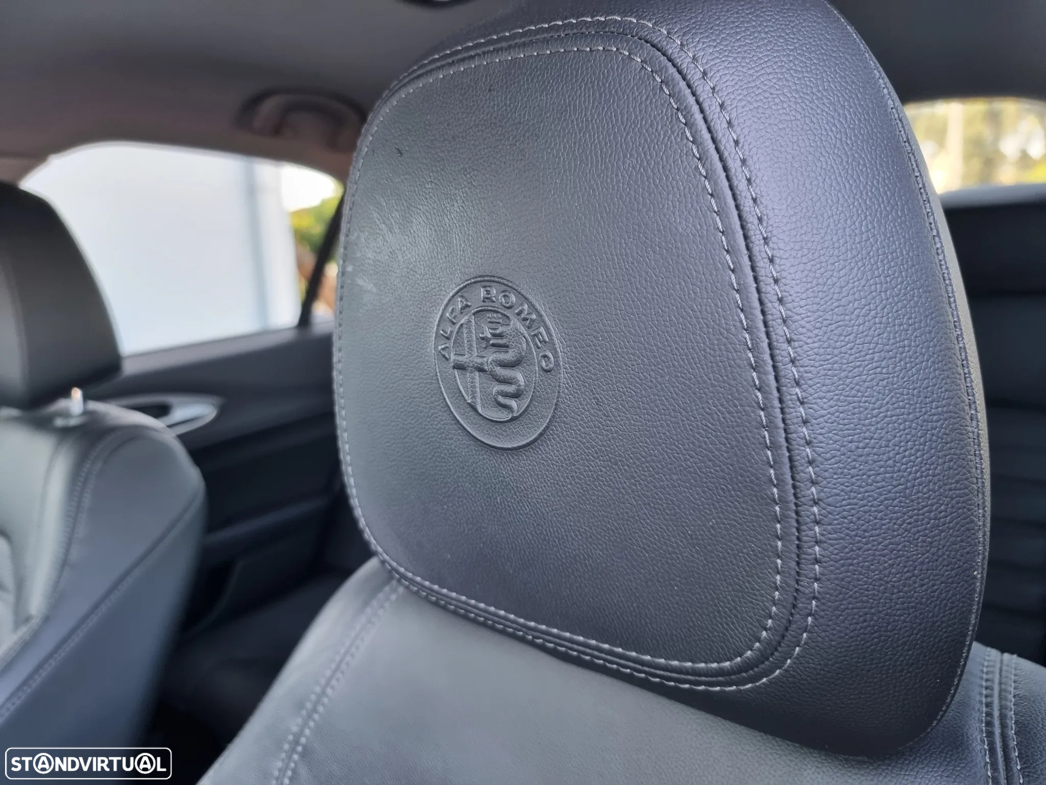 Alfa Romeo Giulia 2.0 T Veloce Q4 AT8 - 12