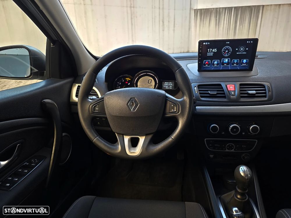 Renault Mégane Sport Tourer 1.5 dCi Dynamique SS - 42