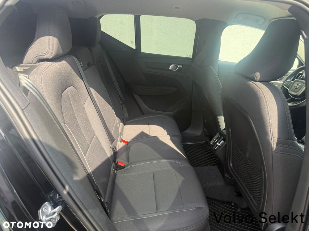Volvo XC 40 - 31