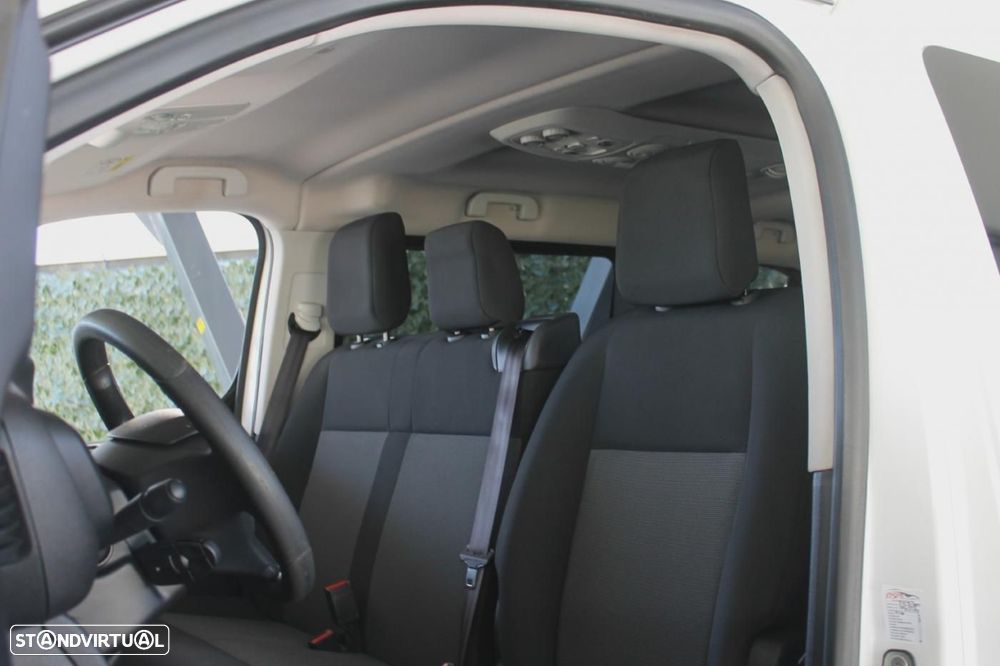 Peugeot Traveller 1.6 BlueHDi L2H1 Business Standard - 8