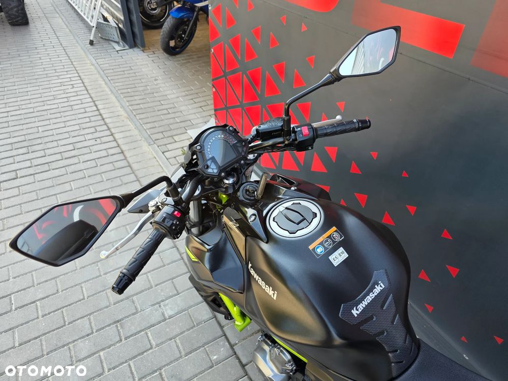 Kawasaki Z 650 - 19