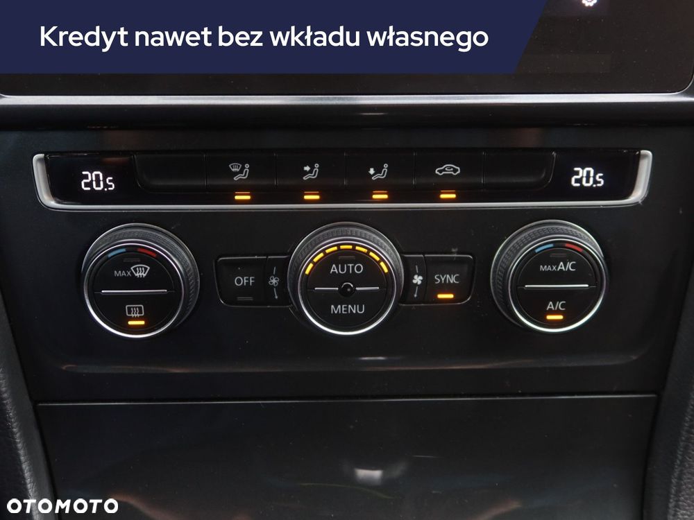 Volkswagen Golf Variant - 15