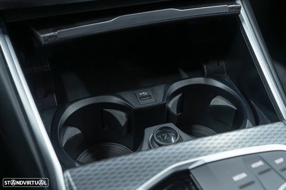 BMW 330 e Touring xDrive Aut. M Sport - 50