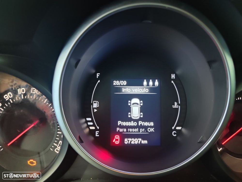 Fiat 500X 1.6 MJ Lounge S&S - 18