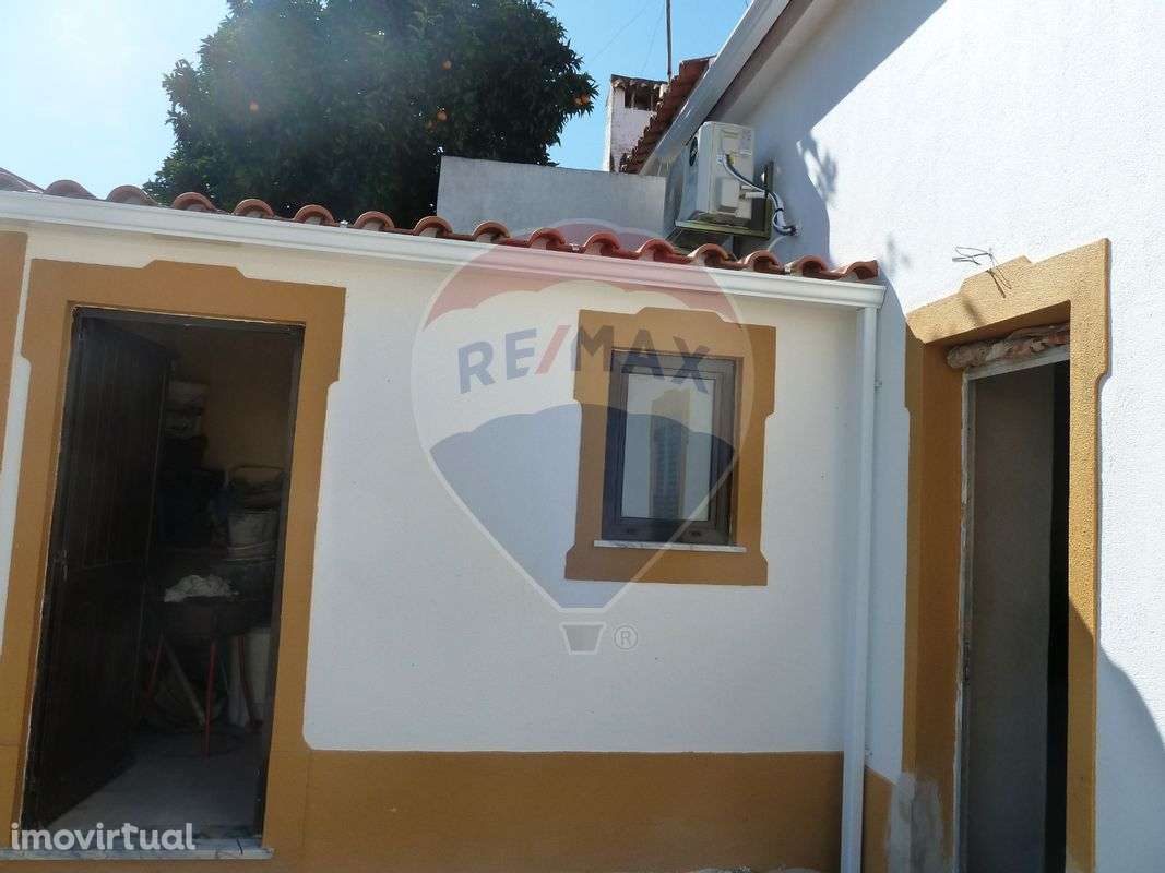 Moradia T2 para venda - Grande imagem: 2/31