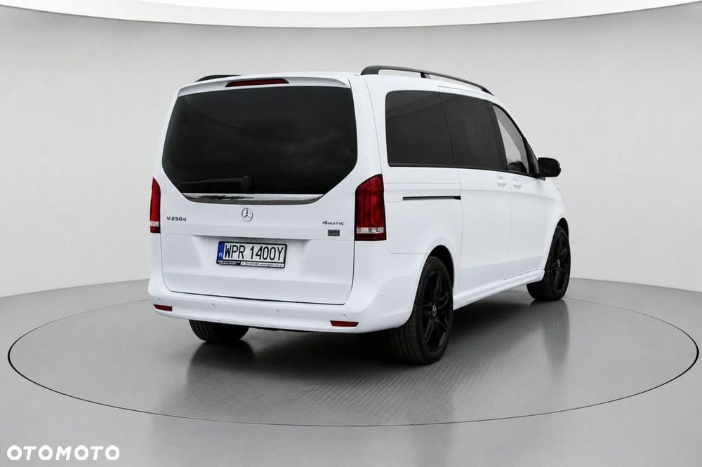 Mercedes-Benz Klasa V 250 d 4-Matic Exclusive 9G-Tronic (d³ugi) - 7
