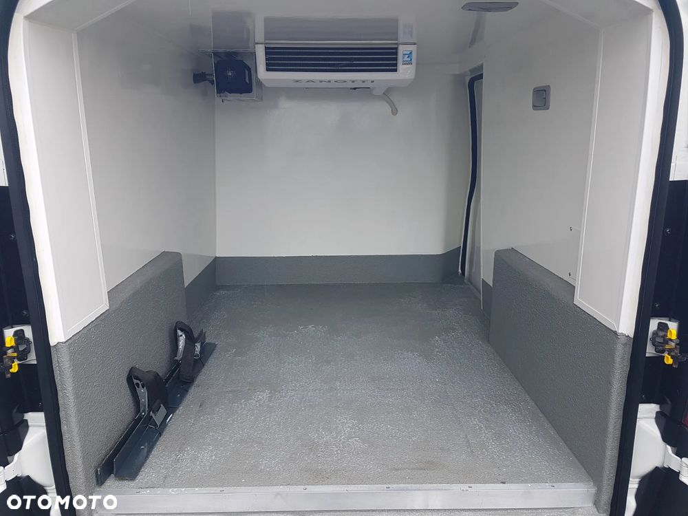 Fiat DOBLO MAXI CHŁODNIA MROŹNIA IZOTERMA GRZANIE AGREGAT ZANOTTI DŁUGI L2H1 KLIMA NAWIGACJA - 24
