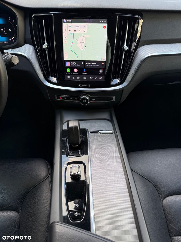 Volvo V60 B4 D Geartronic Momentum Pro - 31