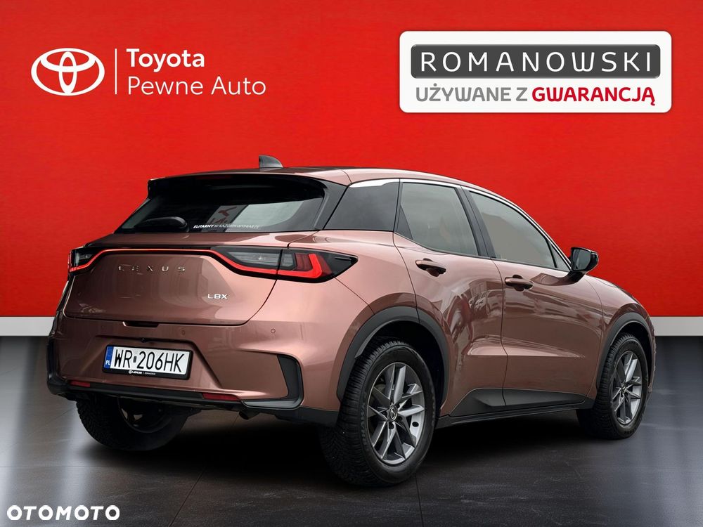 Lexus LBX 1.5 Hybrid - 6