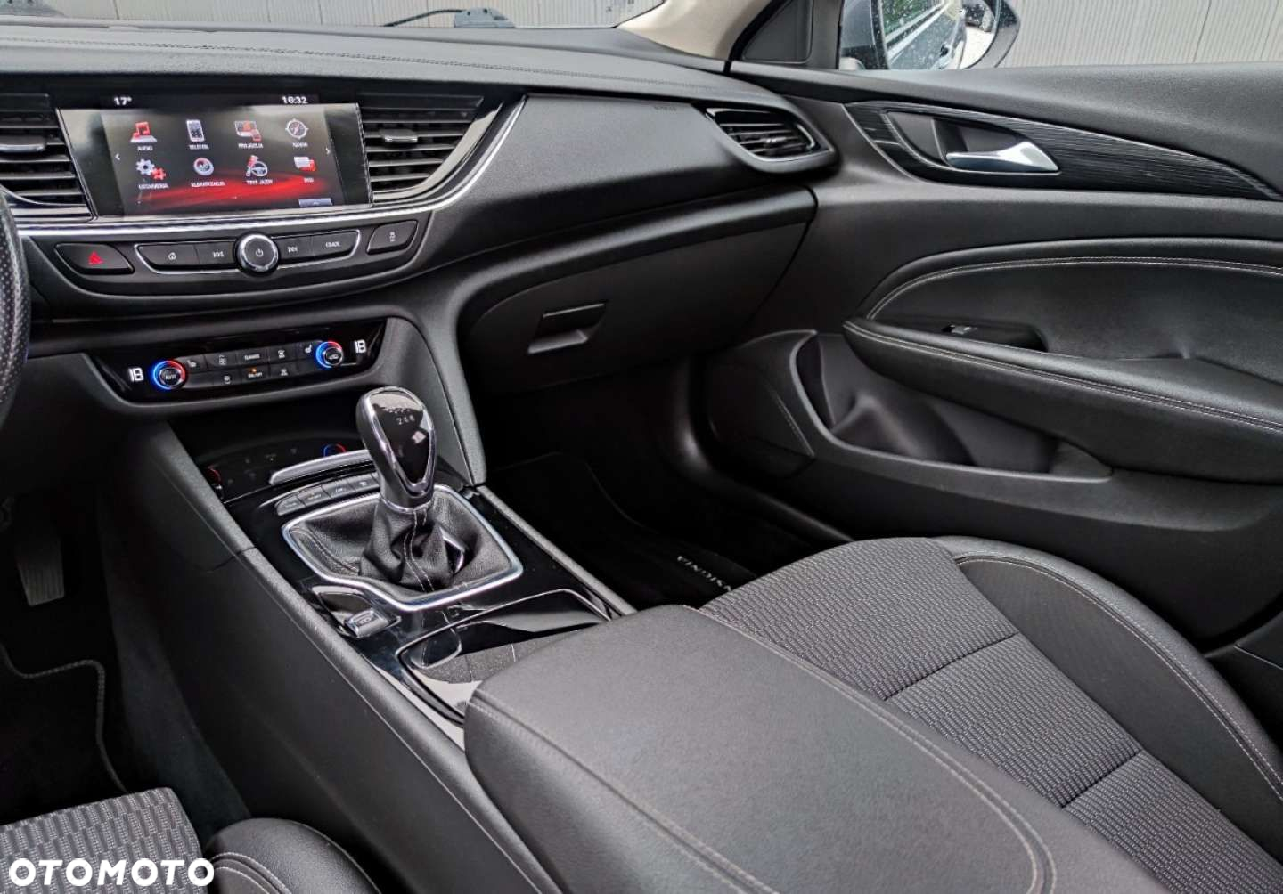 Opel Insignia Country Tourer 2.0 Diesel 4x4 Exclusive - 20